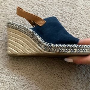 Toms blue heels